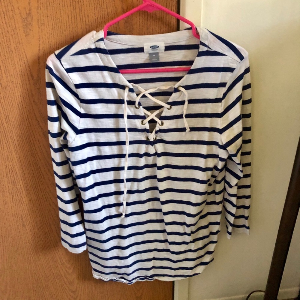 Old navy stripped shirt